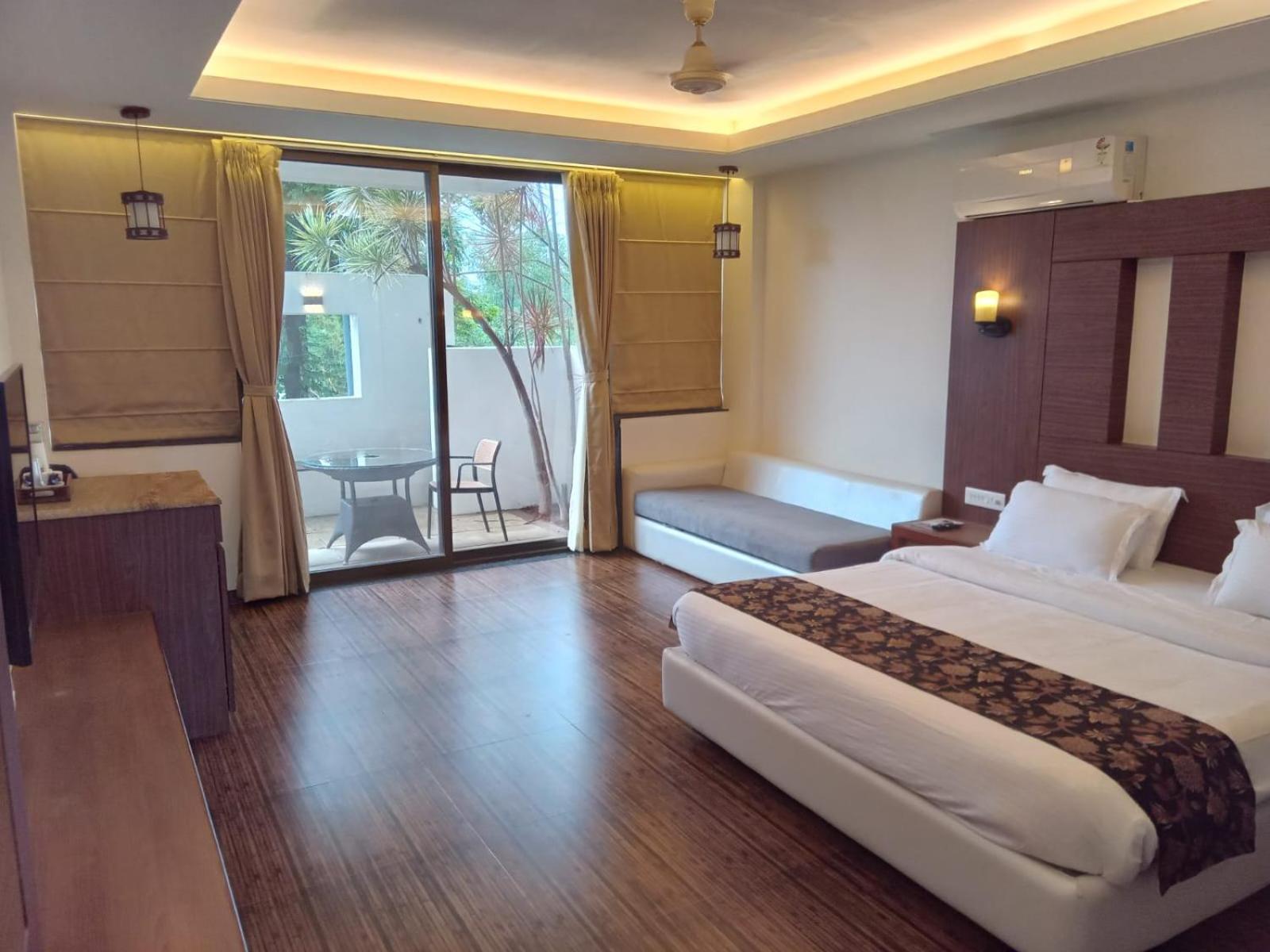 Energise Soul Retreat Trimbakeshwar Nashik Hotel Exterior foto